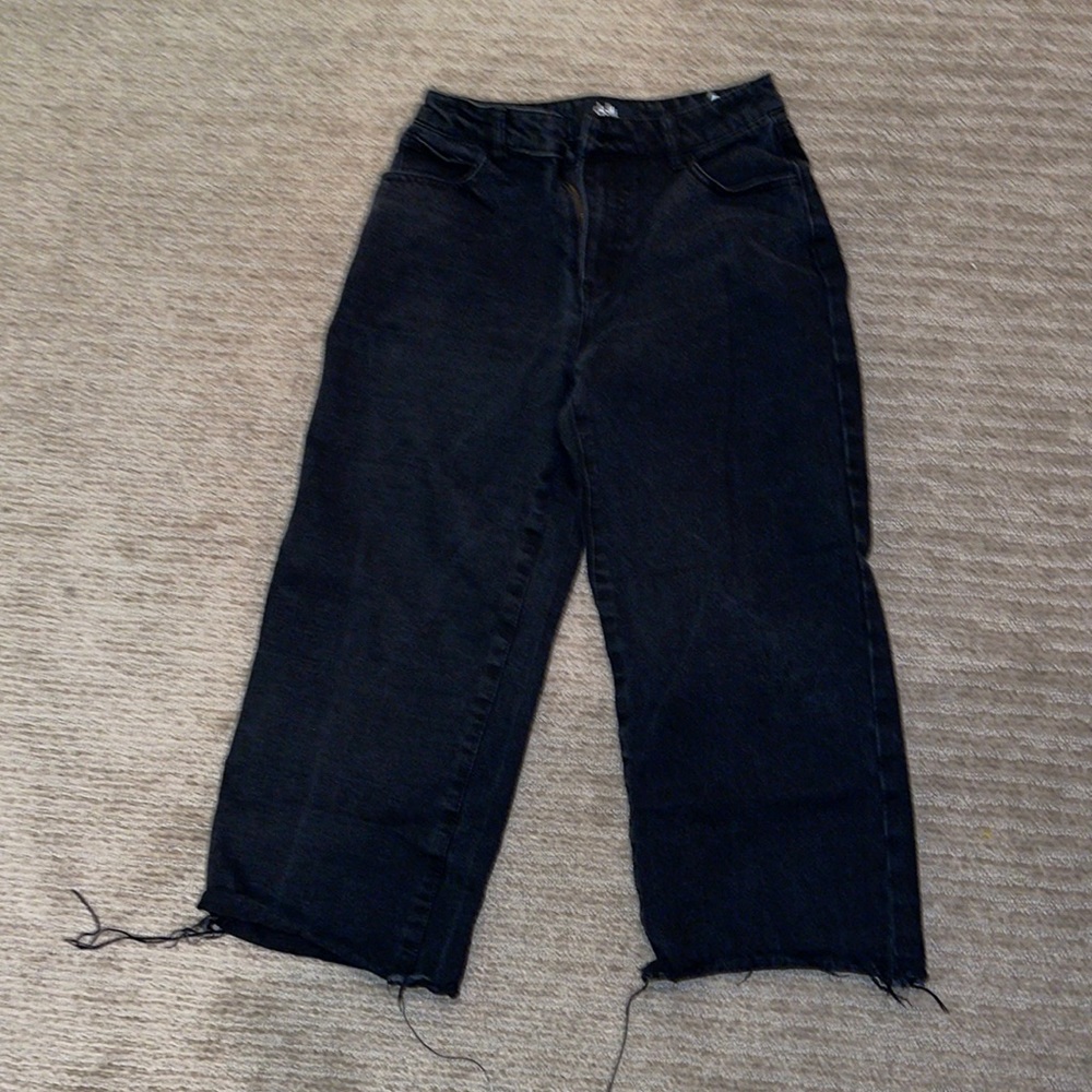 Women’s wide leg, sailor jeans, 3/4 length; size 8 Australian & size 4 US